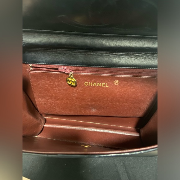 Vintage Chanel Matelasse Lambskin Flap - Picture 12 of 16